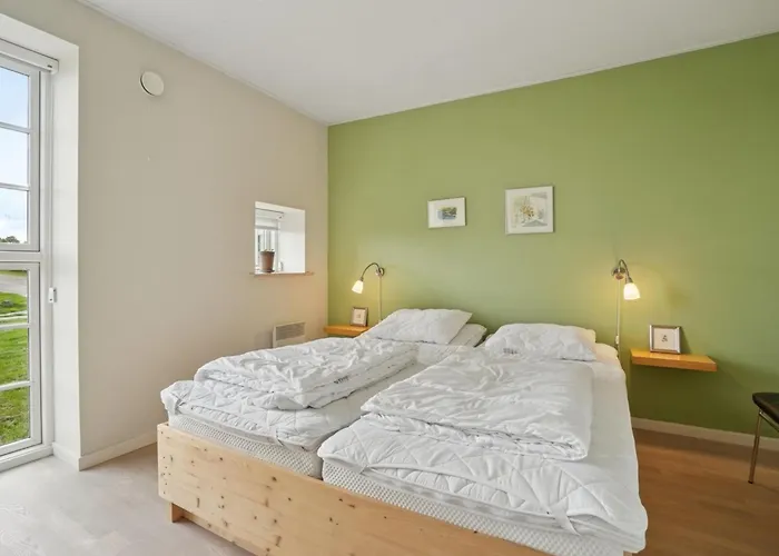 Rafn - 400m From The Sea By Interhome *