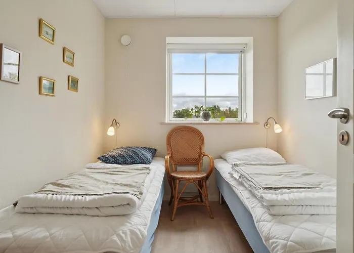 Lejlighed Rafn - 400m From The Sea By Interhome Allinge-Sandvig